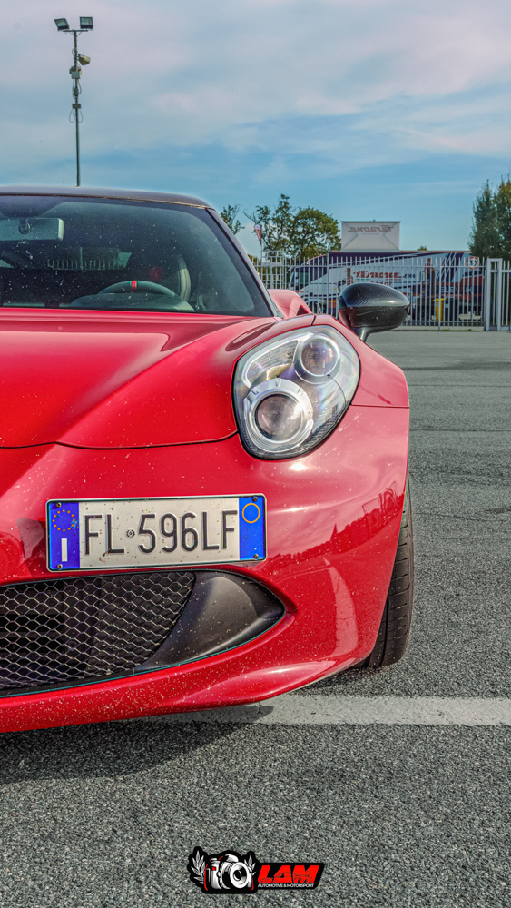 ALFA ROMEO 4C